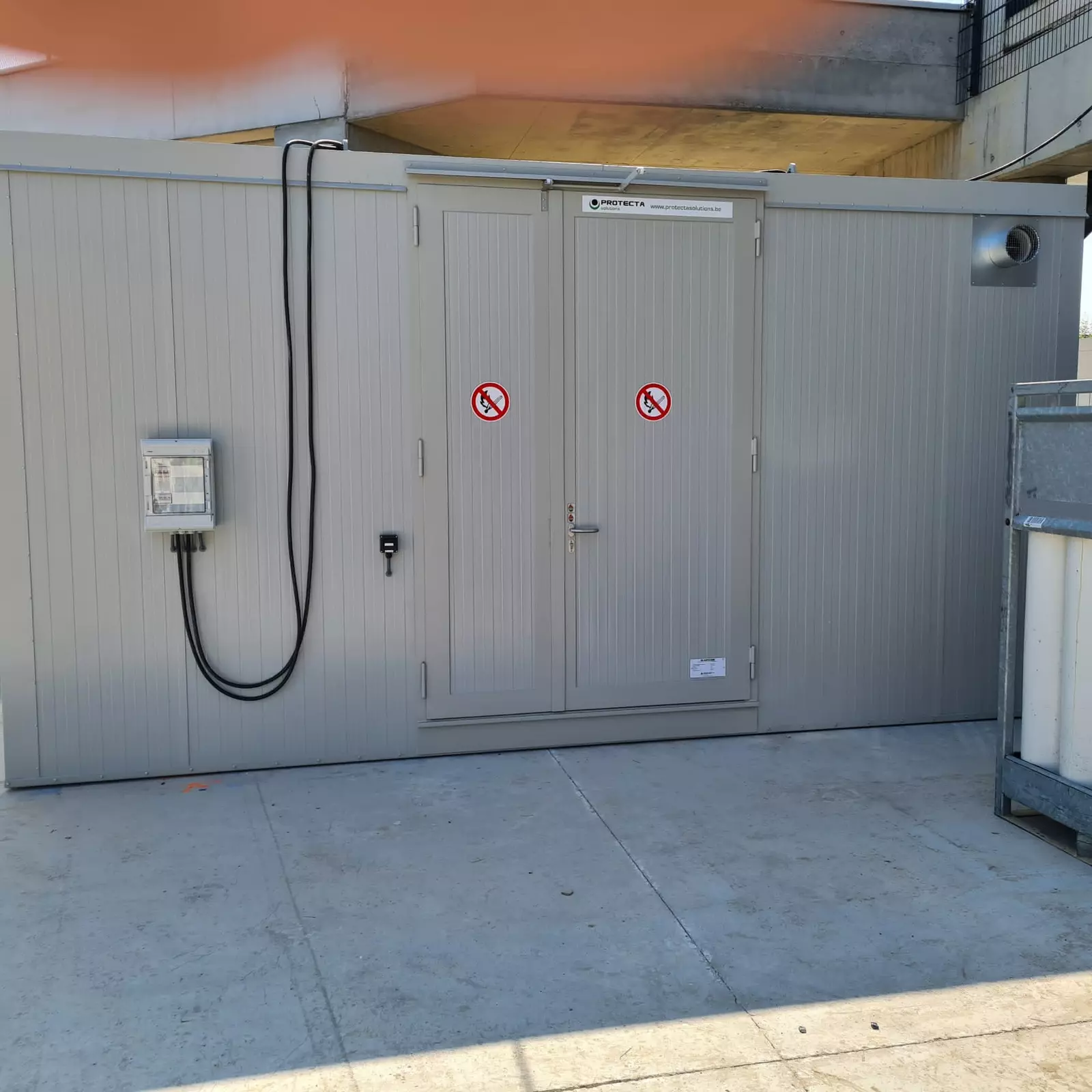 brandwerende container
